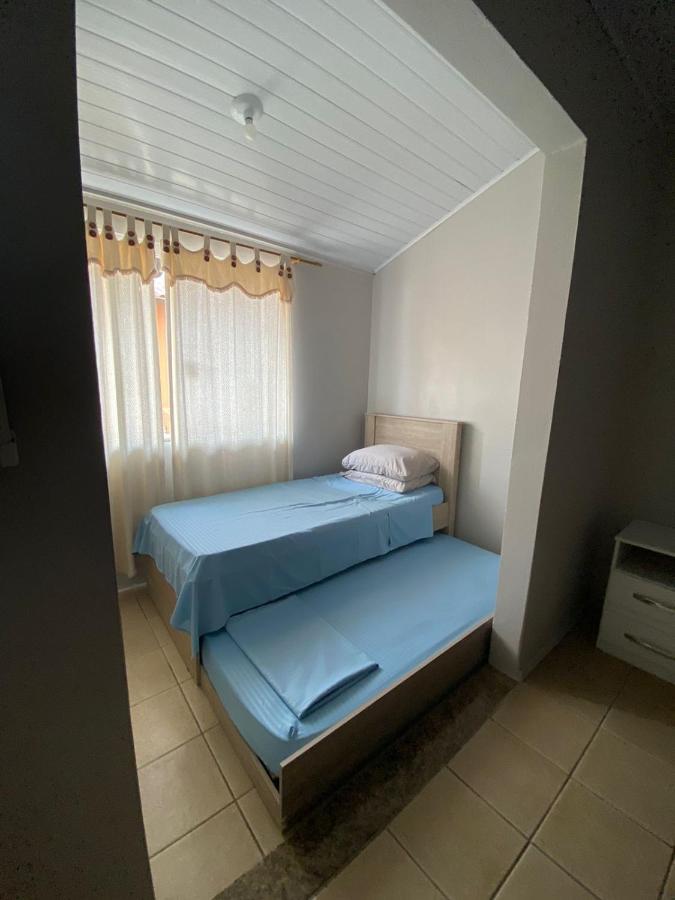 Casa Entre Dois Mares - Casa Laranja Villa Бомбиняс Екстериор снимка